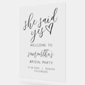 Elle a dit OUI Script Elle a dit Oui Baby Shower (Angle)
