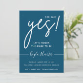 Elle a dit Oui Simple Invitation de douche nuptial (Debout devant)