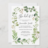 Elle a fait invitation de remise des diplômes de v (Devant)