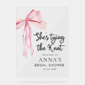 Elle Attache L'Affiche de bienvenue Fête des marié (Recto)