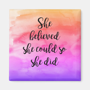 Elle Croyait Qu'Elle Pouvait Faire Aimant