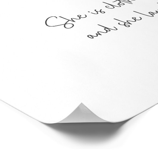 Elle est habillée d'une affiche murale (Coin)