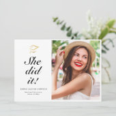 ELLE L'A FAIT | carte de graduation photo en scrip (Debout devant)