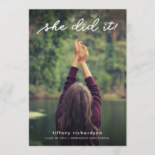 Elle l'a fait invitation de fête de remise des