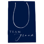 Ellesmere Navy Minimalist Wedding Team Groom Medium Cadeauzakje (Voorkant)