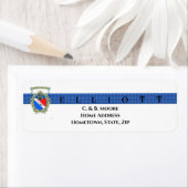 Elliott Crest en Tartan Etiket (Insitu)