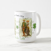 Elven Couple St. Patrick's Day Cadeau Mug (Devant droit)
