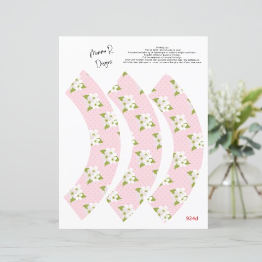 Emballage de cupcake rose avec fleurs, enveloppe d (Debout devant)