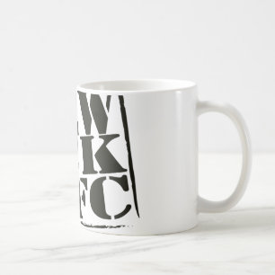 Embouti vers le haut de la tasse