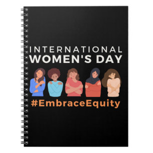 Embrace Equity International Women's Day 2023 Notitieboek