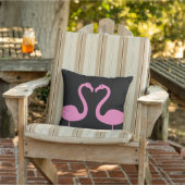 Embrassant les Flamants roses roses et le coussin (Chaise)