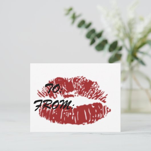 Embrasse sur une carte (Debout devant)