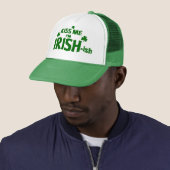 Embrassez-moi que je suis casquette Irlandais-ish (En situation)