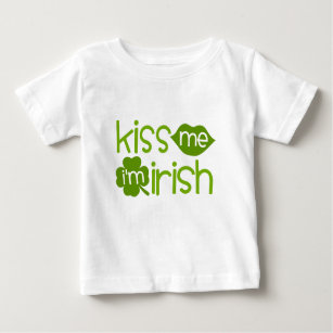 Embrassez-moi que je suis T-shirt irlandais