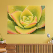 Emerald Bloom: Nature’s Liquid Jewel Canvas Afdruk (Insitu (Woonkamer))