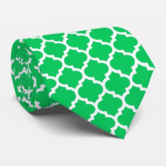Emerald Green White Moroccan Quatrefoil Pattern #5 Stropdas (Opgerold)
