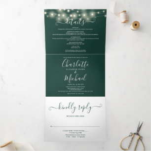 Emerald String Lights Script Monogram Trouwkaart Drieluik Uitnodiging