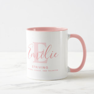 Emilie-naam betekent zachte roze monogram mok