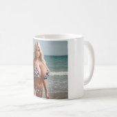 Emily Curvee vache imprimer bikini mug (Devant droit)