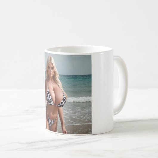 Emily Curvee vache imprimer bikini mug (Devant droit)
