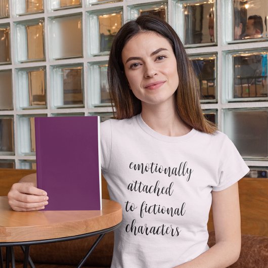 Emotioneel aan Fictional Characters bevestigd T-shirt