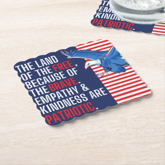 Empathie en vriendelijkheid zijn patriottisch kartonnen onderzetters (Gebogen)