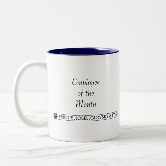 Employé de la tasse de mois (Gauche)
