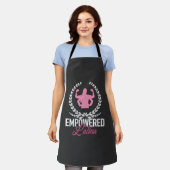 Empowered Latina AF Schort (Gedragen)