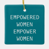 Empowervrouwen geven de Cool RBG Keramisch Ornament (Voorkant)