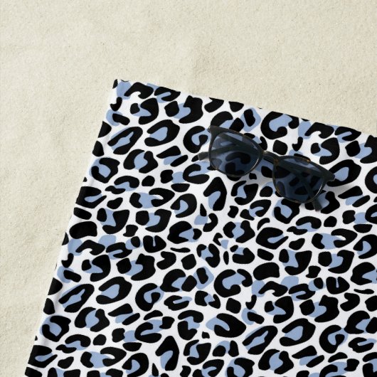 Empreinte de léopard bleu serviette de plage (En situation)