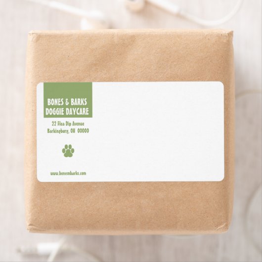 Empreinte de patte Étiquette d'expédition de chien (En situation)