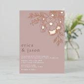 En Aluminium Dusty Rose Rose Gold Foil Mariage Invitation (Debout devant)