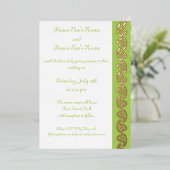 En Aluminium Sweet Paisley Hearts in Peridot Foil Invitation (Debout devant)