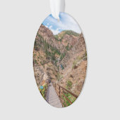 En bas Sept Chutes Escaliers Ovale Ornement (devant)