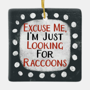 En Céramique À La Recherche De Raccoons Ornement
