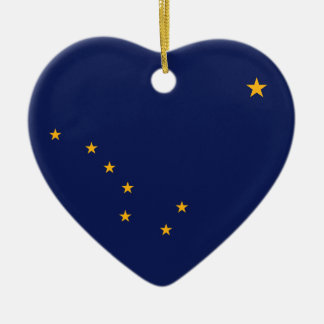 EN CÉRAMIQUE ORNEMENT DE COEUR DE DRAPEAU DE L'ALASKA