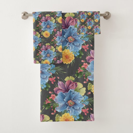  en donkere Floral Bad Handdoek (Insitu)