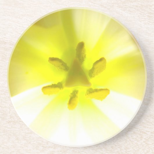 En Grès Jaune clair à l'intérieur d'un Dessous de verre de (Devant)