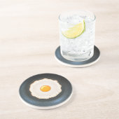 En Grès Oeuf au plat dans la casserole - dessous de verre (Côté)