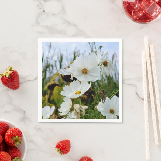 En Papier Fleurs blanches d'été – serviette florale (En situation)