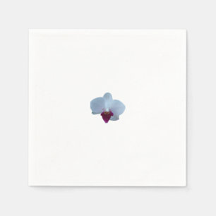 En Papier Orchidée blanche avec violet sur la serviette