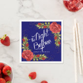 En Papier Serviette de dîner de répétition la veille décorée (En situation)