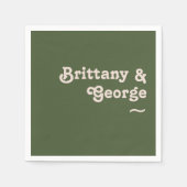 En Papier Vibes rétro simples | Mariage vert olive serviette (Devant)