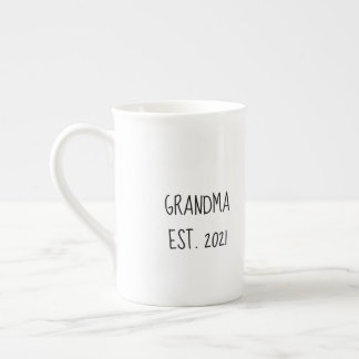 En Porcelaine Grand-mère "année d'essai" tasse pour les nouveaux