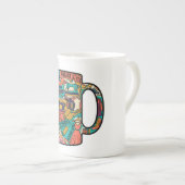 En Porcelaine tasse (Devant droit)