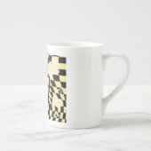 En Porcelaine Tasse drôle inspirée de Labubou jaune | Mignonne e (Droite)