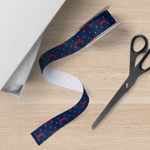 En Satin Bleu et blanc à pois avec ruban rouge