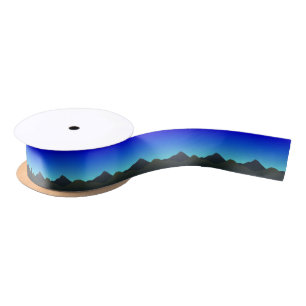 En Satin Lever de soleil et montagnes dessinant le ruban