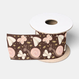 En Satin Murmures de papillon au ruban