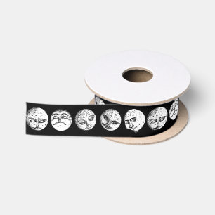 En Satin Ruban de visages de lune